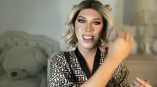 Ts glamxxxx online show from 02-28-25, 08:31