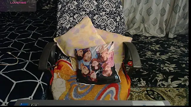 sexyrihana1 online show from 03-06-25, 07:57