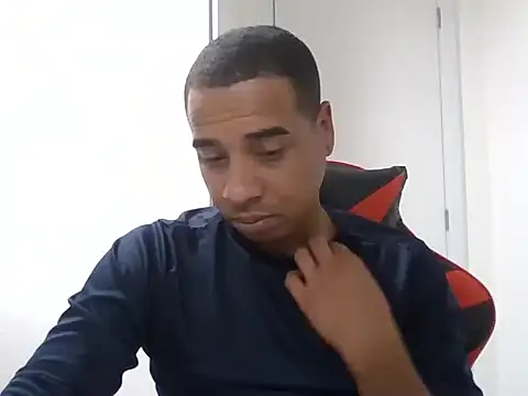 Juninho10c online show from 11-21-25, 12:54