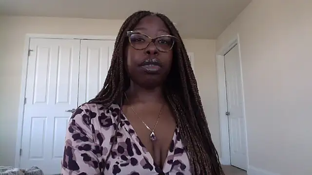 MadamIndigo online show from 03-12-25, 02:56