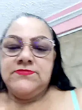 mommy cute online show from 09-13-25, 03:17