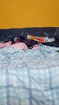 LULE37587001 online show from 02-16-26, 02:57