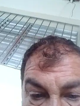 Snapshot of Peludo173317 chatting on 01-14-26, 06:02 Peludo173317 online show from 01-14-26, 06:02