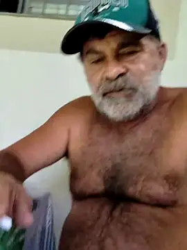 Snapshot of Peludo173317 chatting on 03-02-26, 06:26 Peludo173317 online show from 03-02-26, 06:26