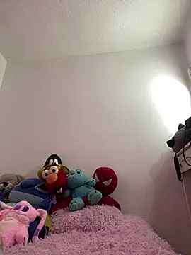 vaness weet online show from 12-14-25, 12:21