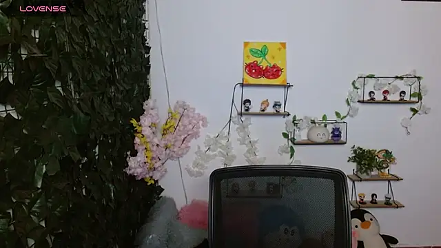 Snapshot of vaness_weet chatting on 04-14-26, 07:53 vaness weet online show from 04-14-26, 07:53