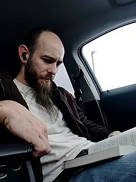 Snapshot of JohnnyFaster chatting on 01-11-26, 04:23 JohnnyFaster online show from 01-11-26, 04:23