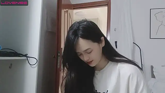 QiuPeiPeimmm online show from 02-12-25, 06:29