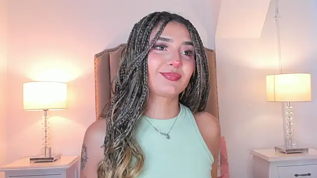 Emma Torres   online show from 02-15-26, 11:30