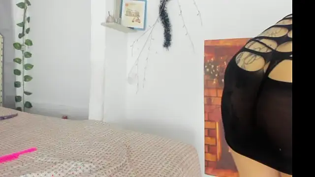 Snapshot of khalyn_jenner chatting on 12-26-24, 05:08 khalyn jenner online show from 12-26-24, 05:08