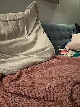 GrowHuge online show from 02-17-25, 07:26