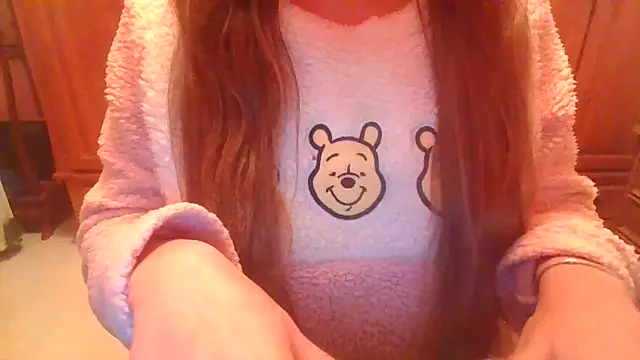 Snapshot of Sexymiss26 chatting on 12-18-24, 06:46 Sexymiss26 online show from 12-18-24, 06:46