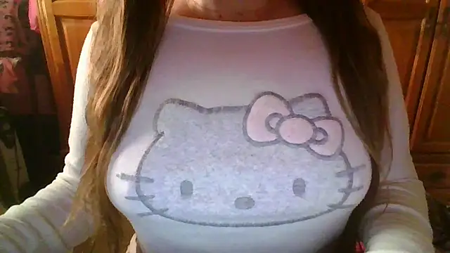 Snapshot of Sexymiss26 chatting on 03-16-25, 10:44 Sexymiss26 online show from 03-16-25, 10:44