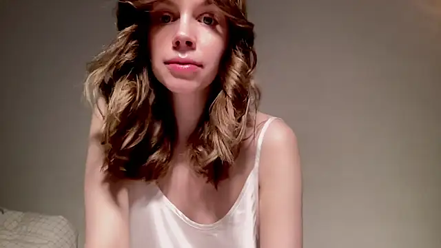 Nikki Mimimi online show from 12-20-24, 10:16