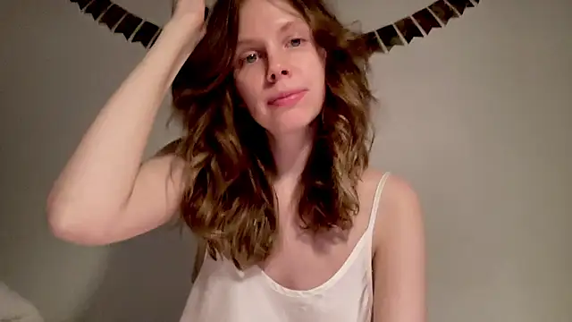 Nikki Mimimi online show from 01-24-25, 01:14