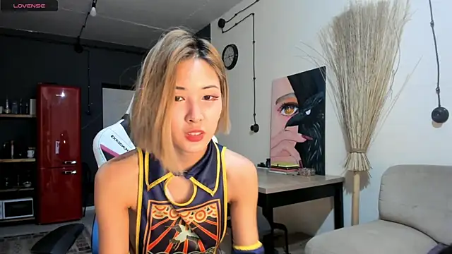 Snapshot of cho_nando chatting on 01-23-25, 05:21 cho nando online show from 01-23-25, 05:21