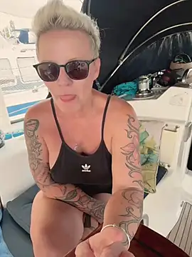 German Milf online show from 09-22-25, 02:08