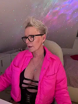German Milf online show from 04-15-26, 12:56