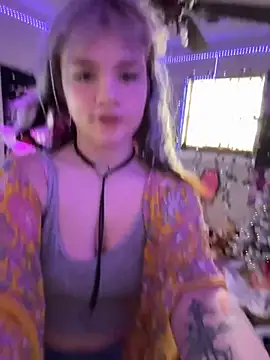 Cutiepiespanks online show from 11-25-25, 08:20