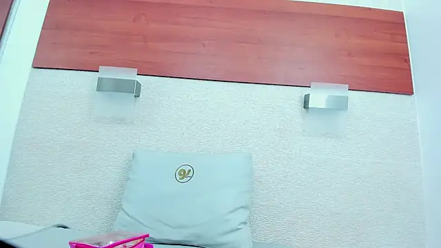 allice green online show from 11-08-25, 01:50