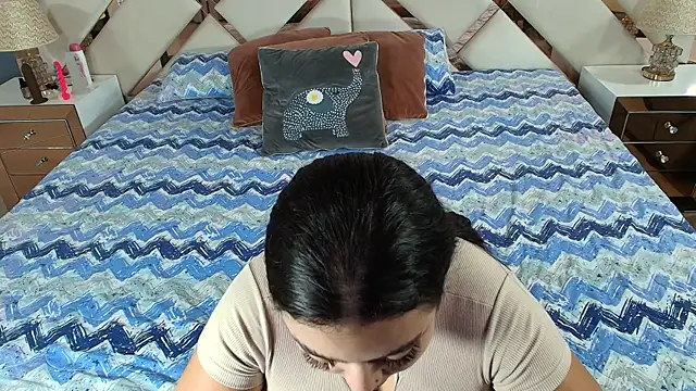 Snapshot of NaughtyAnaa chatting on 03-14-25, 01:37 NaughtyAnaa online show from 03-14-25, 01:37