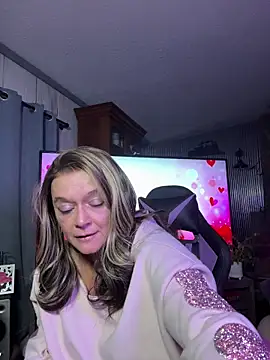 cowgirlc online show from 02-12-26, 03:56