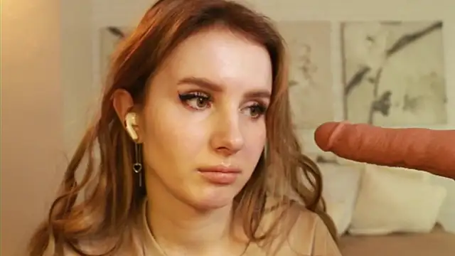 Snapshot of Betty_June chatting on 02-27-25, 12:54 Betty June online show from 02-27-25, 12:54