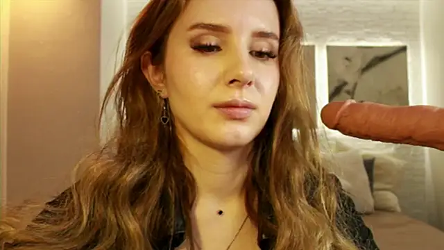 Snapshot of Betty_June chatting on 03-07-25, 12:04 Betty June online show from 03-07-25, 12:04