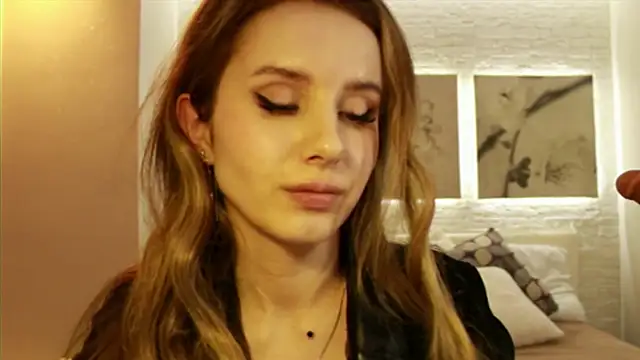 Snapshot of Betty_June chatting on 03-13-25, 03:11 Betty June online show from 03-13-25, 03:11