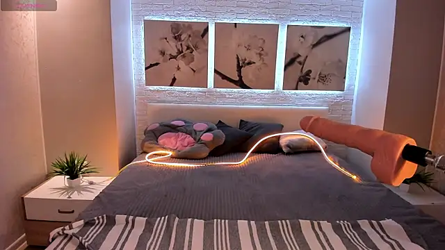 Snapshot of Betty_June chatting on 09-17-25, 08:43 Betty June online show from 09-17-25, 08:43