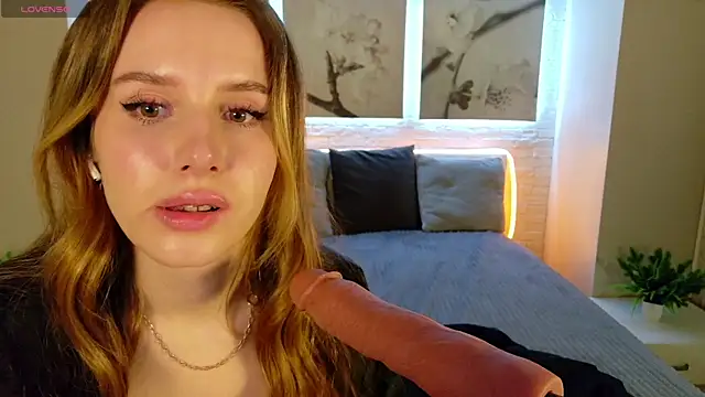 Betty June online show from 04-09-26, 08:47