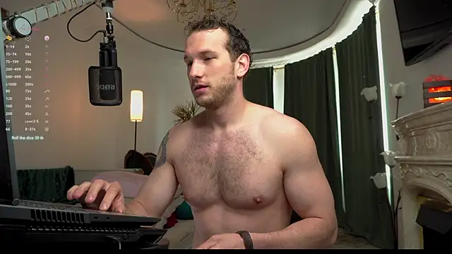 Snapshot of VIktorSecret chatting on 06-14-26, 04:58 VIktorSecret online show from 06-14-26, 04:58