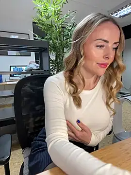 EmaSalis online show from 01-13-25, 10:14