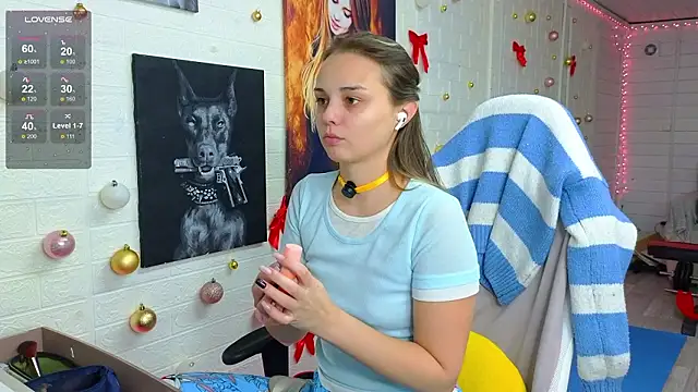 Misss Vikk online show from 02-06-26, 01:25