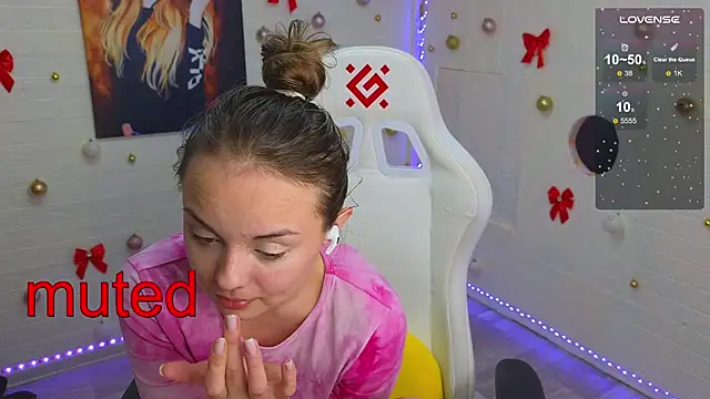 Misss Vikk online show from 03-06-26, 05:20