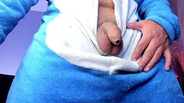 Snapshot of Tim_wolf chatting on 02-22-25, 08:07 Tim wolf online show from 02-22-25, 08:07