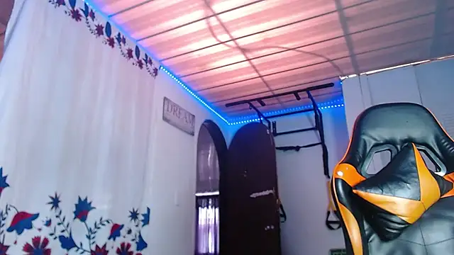 Adam Hudsond online show from 02-08-26, 03:26