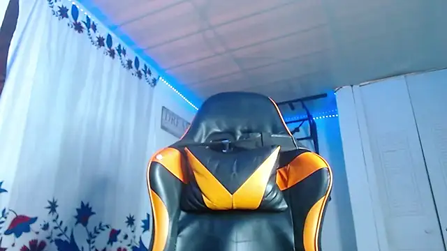 Adam Hudsond online show from 02-11-26, 12:54