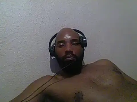 Snapshot of KAYBEEDEFREAK chatting on 12-29-24, 06:38 KAYBEEDEFREAK online show from 12-29-24, 06:38