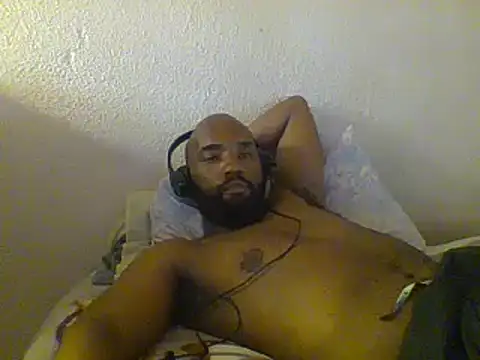 Snapshot of KAYBEEDEFREAK chatting on 02-05-25, 11:34 KAYBEEDEFREAK online show from 02-05-25, 11:34