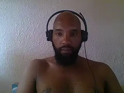Snapshot of KAYBEEDEFREAK chatting on 02-10-25, 02:26 KAYBEEDEFREAK online show from 02-10-25, 02:26