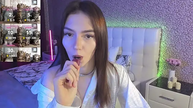 SophieCatty online show from 02-08-25, 06:33