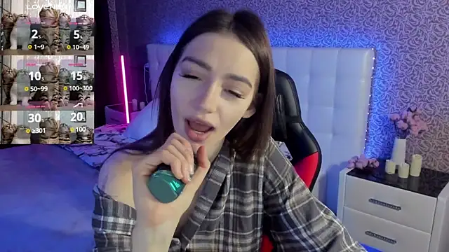 SophieCatty online show from 02-21-25, 06:07