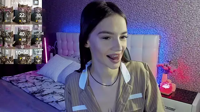 SophieCatty online show from 03-07-25, 08:23