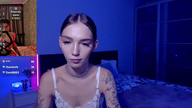 SophieCatty online show from 10-19-25, 10:43