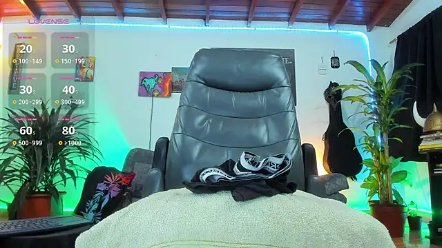 RyanCarter  online show from 11-05-25, 10:21