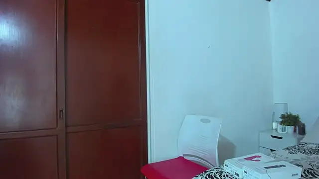 ZulyMichels online show from 01-24-25, 12:41