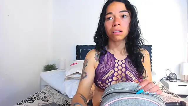 ZulyMichels online show from 03-21-25, 03:46