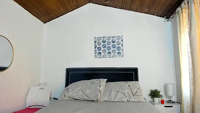 ZulyMichels online show from 11-12-25, 12:27