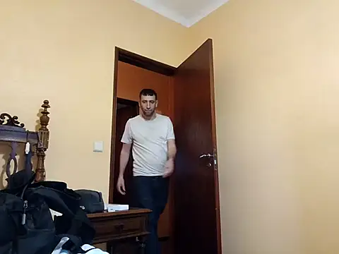 White rabbit  online show from 10-31-25, 03:13